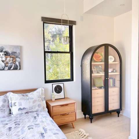 Image by @krishni_daye_interiors Image by @krishni_daye_interiors