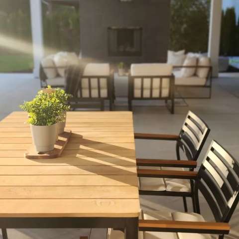 Image by @nicolepaquettedesign Image by @nicolepaquettedesign