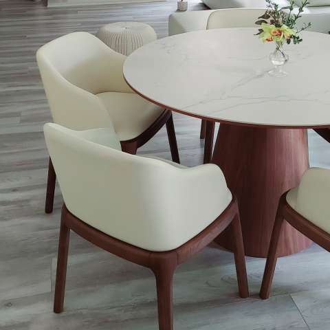 Image by Beodeul Image by Beodeul