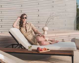 Francis Outdoor Lounger in palisades and black frame 