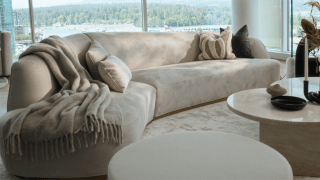 Reya Curved Sectional