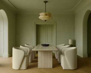 Aulus-Tiberius-Scene_wide_shot