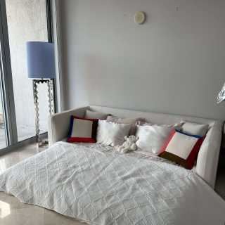 Image by @lexiconofstyle