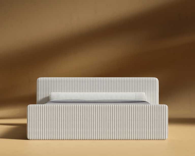 Dalina-Bed_King_ModernFelt_Alesund